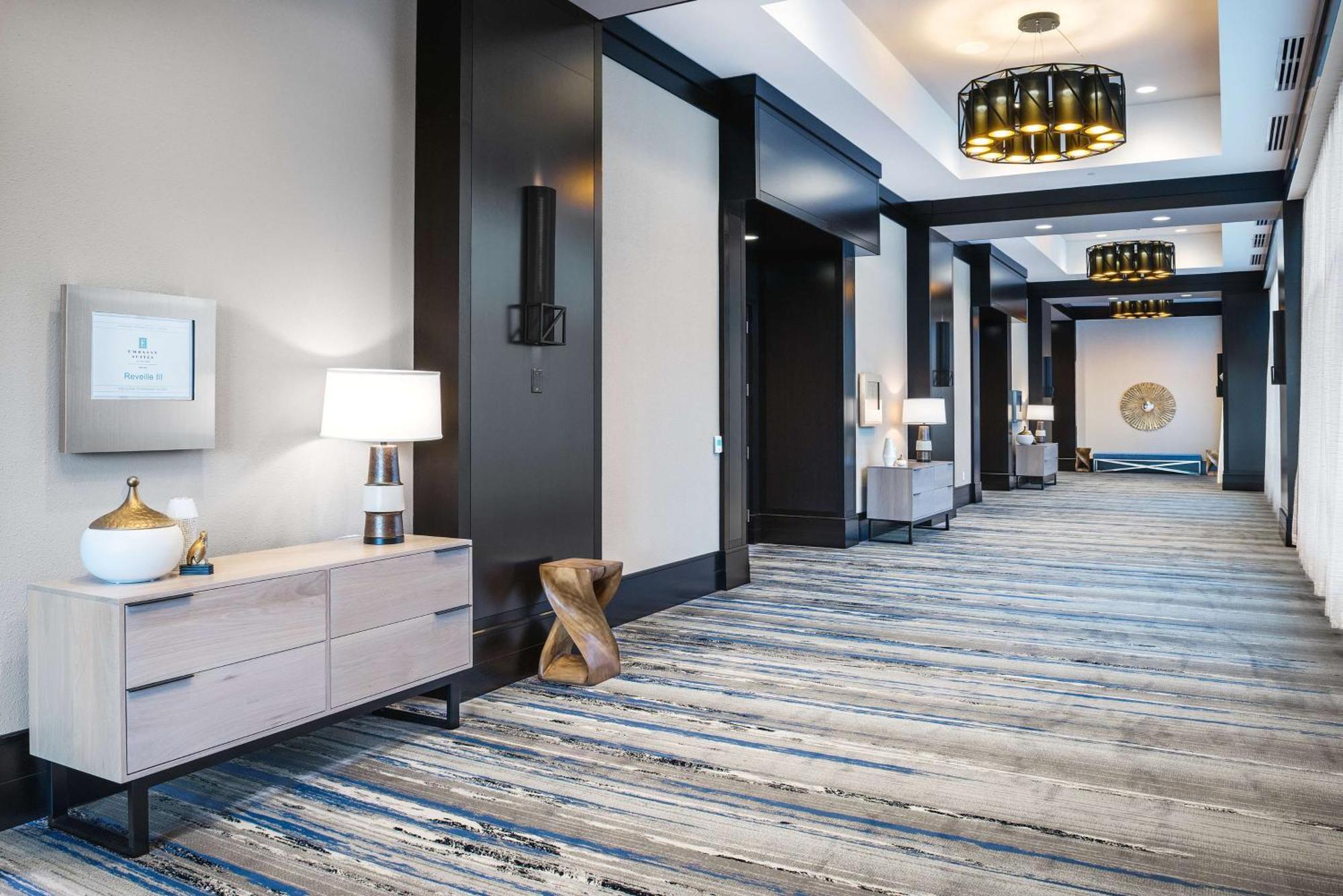 Embassy Suites By Hilton College Station Exteriér fotografie