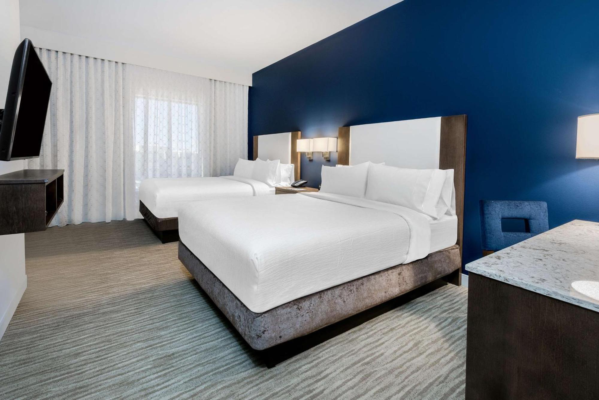 Embassy Suites By Hilton College Station Exteriér fotografie
